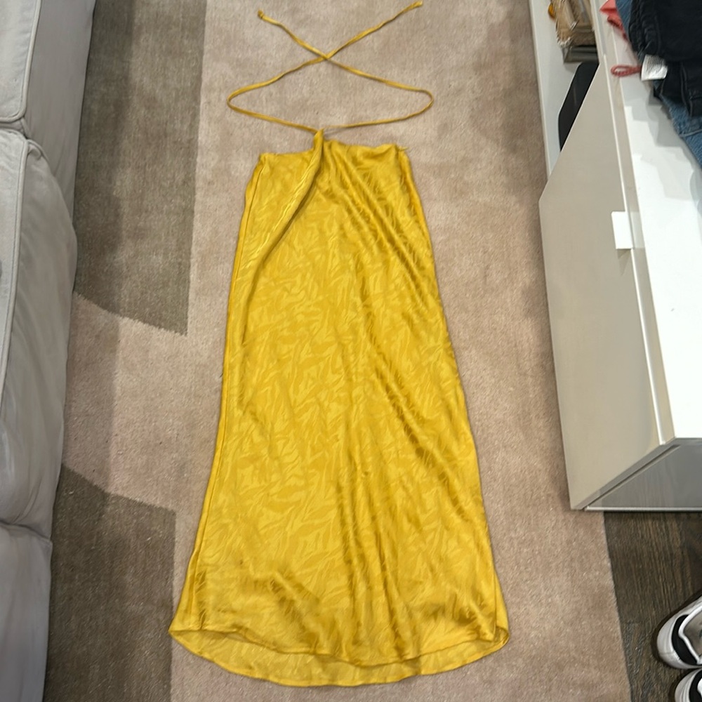 House of Harlow skirt (string can tie around skirt or you can tuck it in